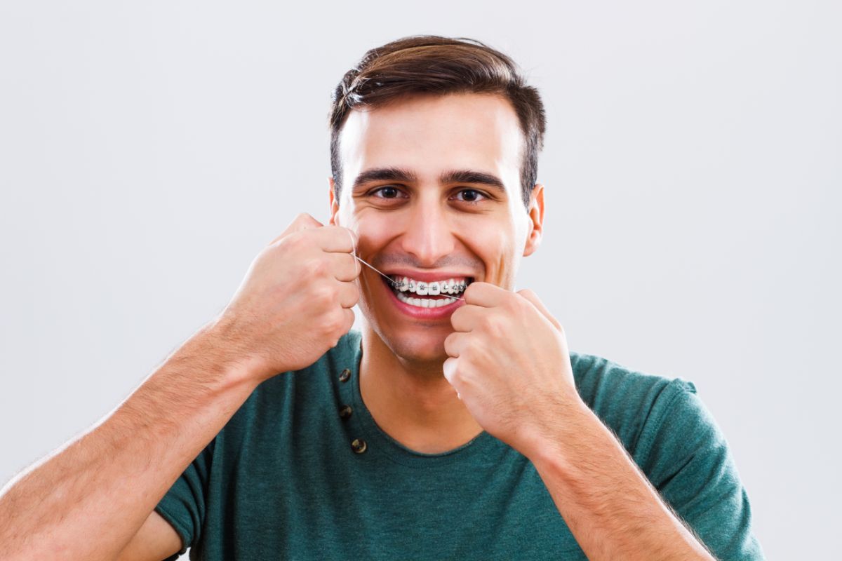 4 Reasons to Get Adult Braces