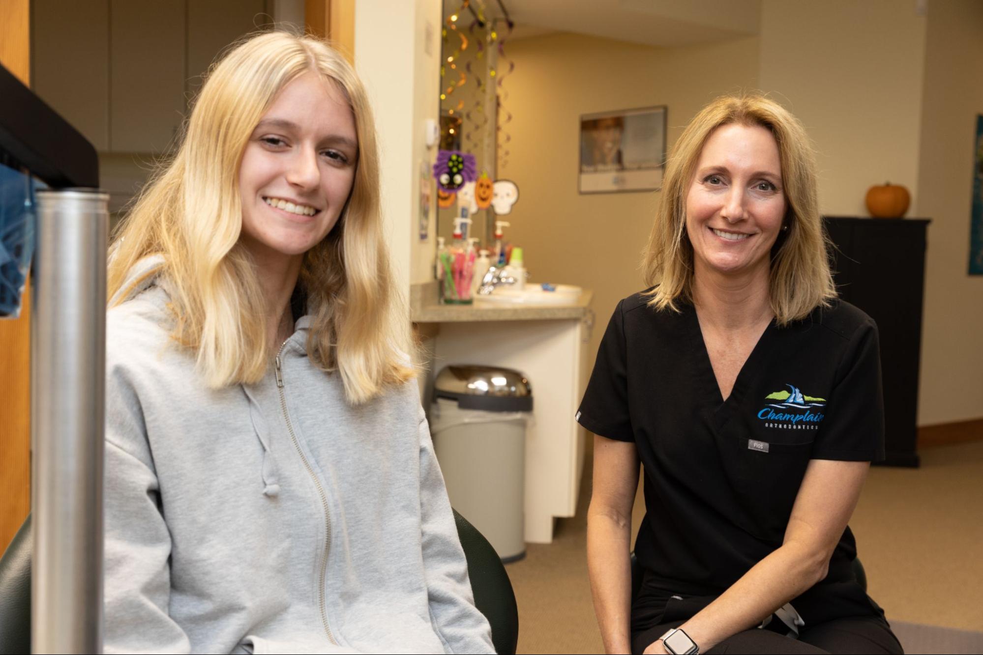 Tips To Maintain A Bright Smile With Clear Aligners